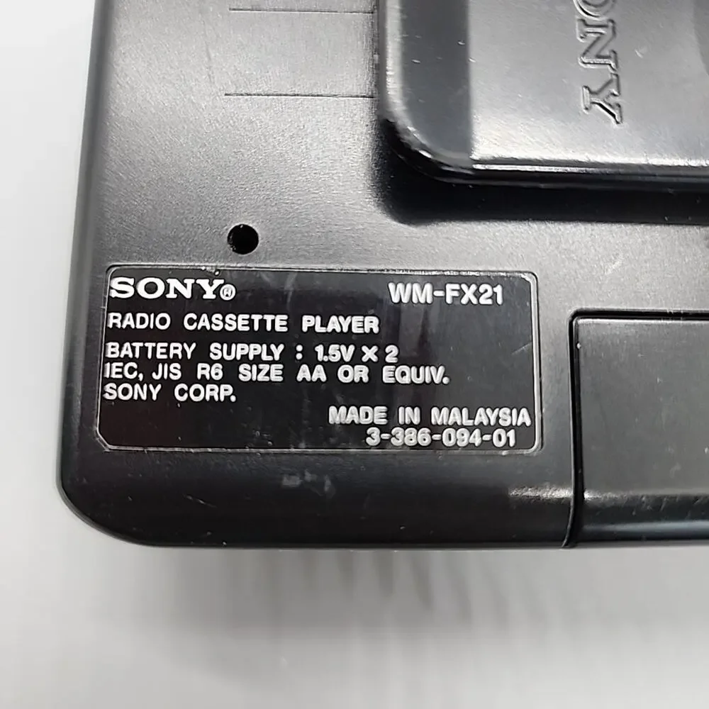 PARTS ONLY‎ Sony Walkman WM-FX21 FM/AM Cassette Player Radio Works